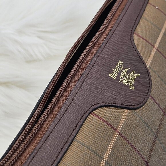 Burberrys Nova Check Brown Canvas & Leather Clutch Bag - Picture 6 of 16